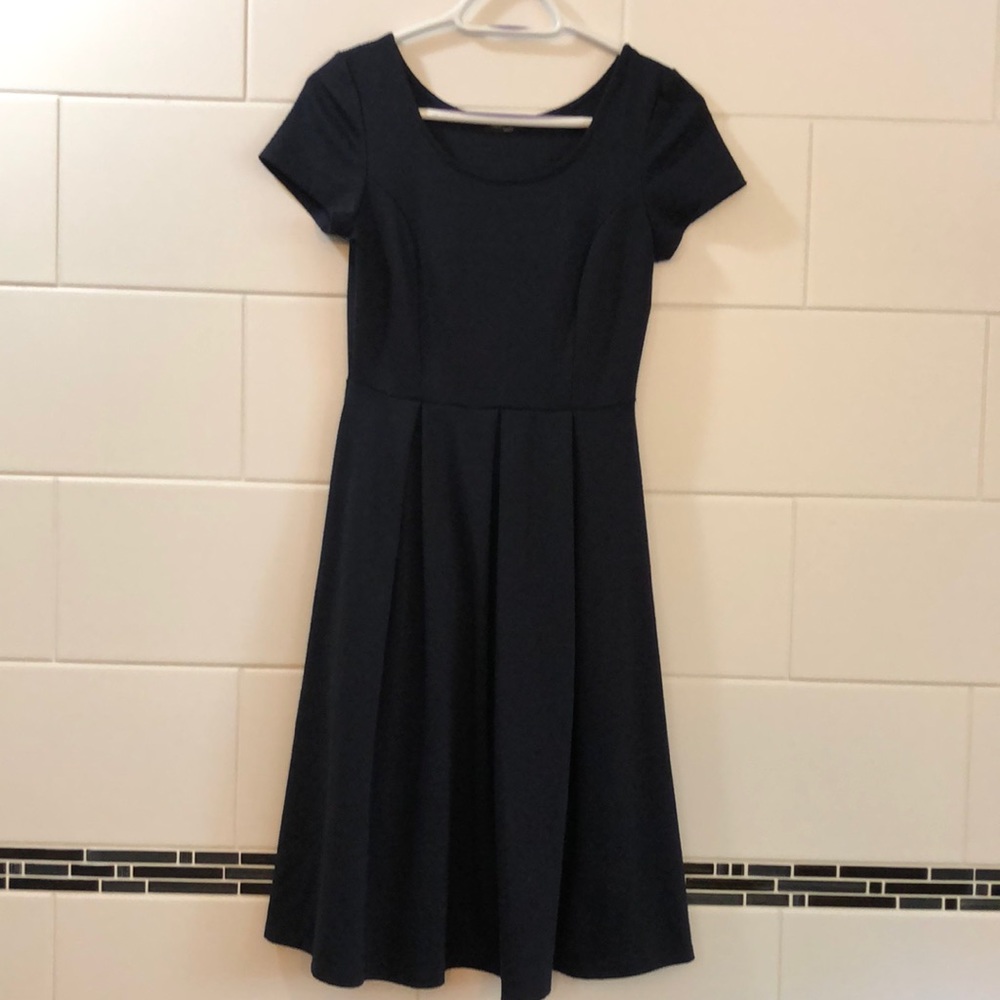 Willow by Mikarose navy summer dress size small